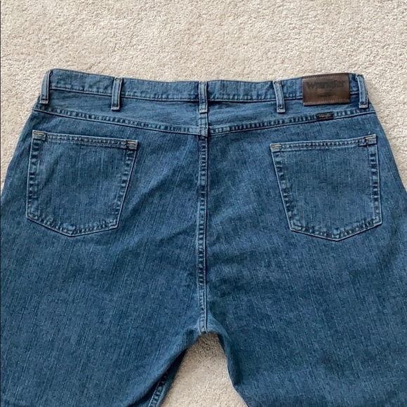 Wrangler | men loose fit jeans | 42x30 - Picture 11 of 11